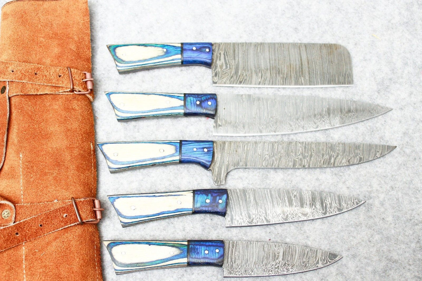 Luxury Damascus Steel 5Pc Chef Knife Collection  Handmade Knives With Leather Cover 1