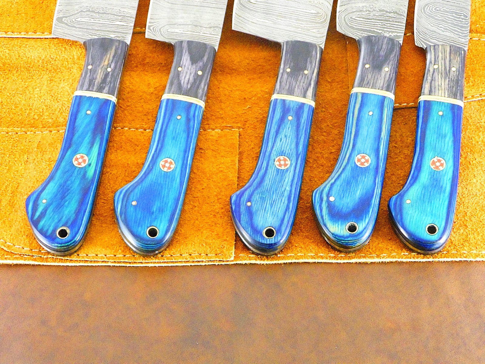 Handcrafted Damascus Steel 5 Piece Chef Knife Set With Leather Sheath 1