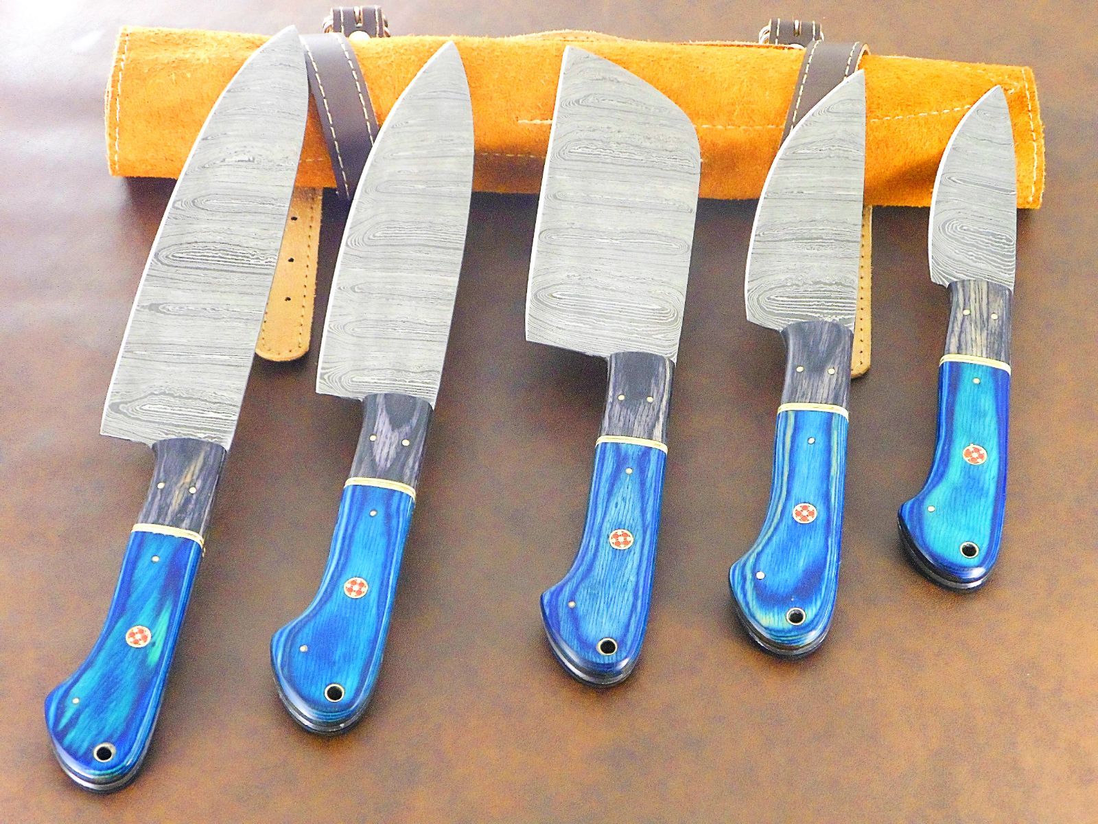 Handcrafted Damascus Steel 5 Piece Chef Knife Set With Leather Sheath 2