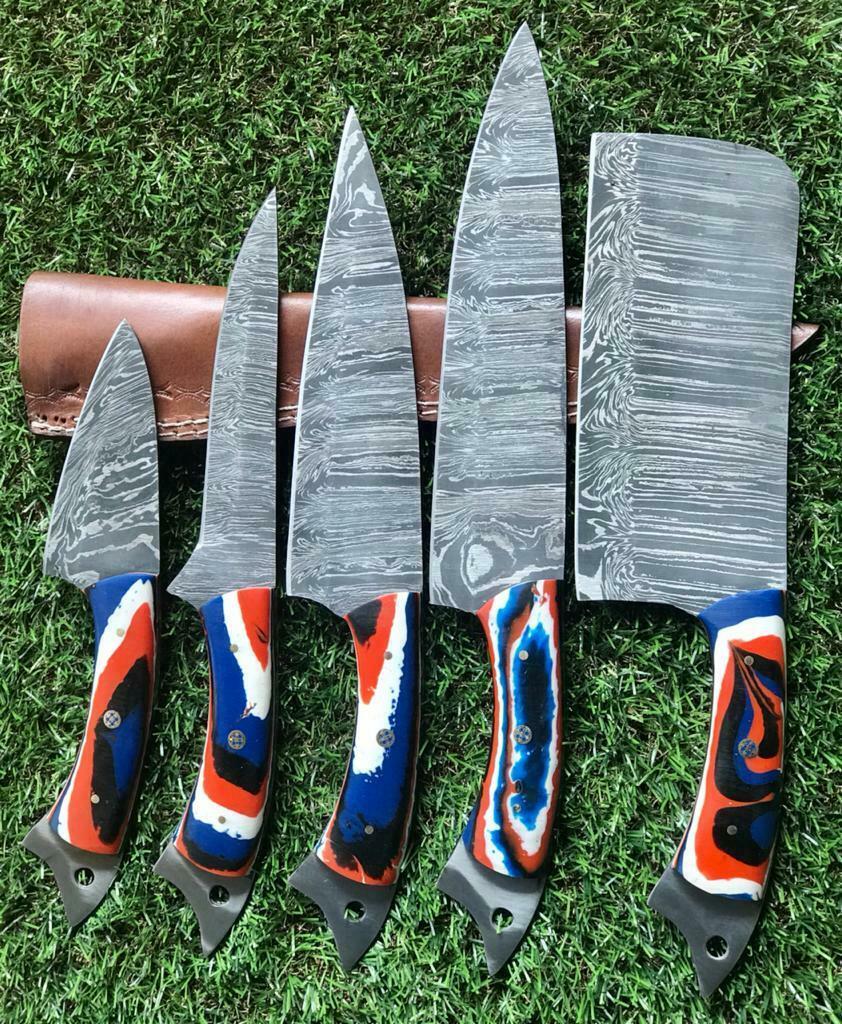 Twist Pattern Damascus Steel Kitchen Knife Set  Handmade Chef Knives 1