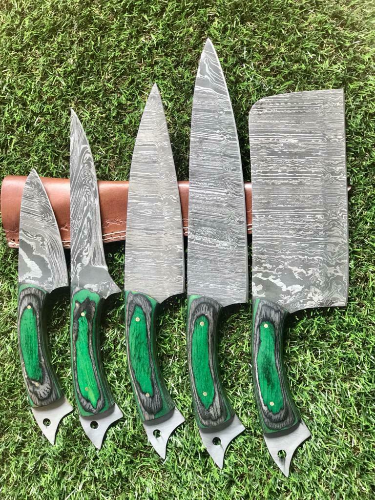 Professional Damascus Steel Kitchen Knife Set  Custom Handmade Design 2