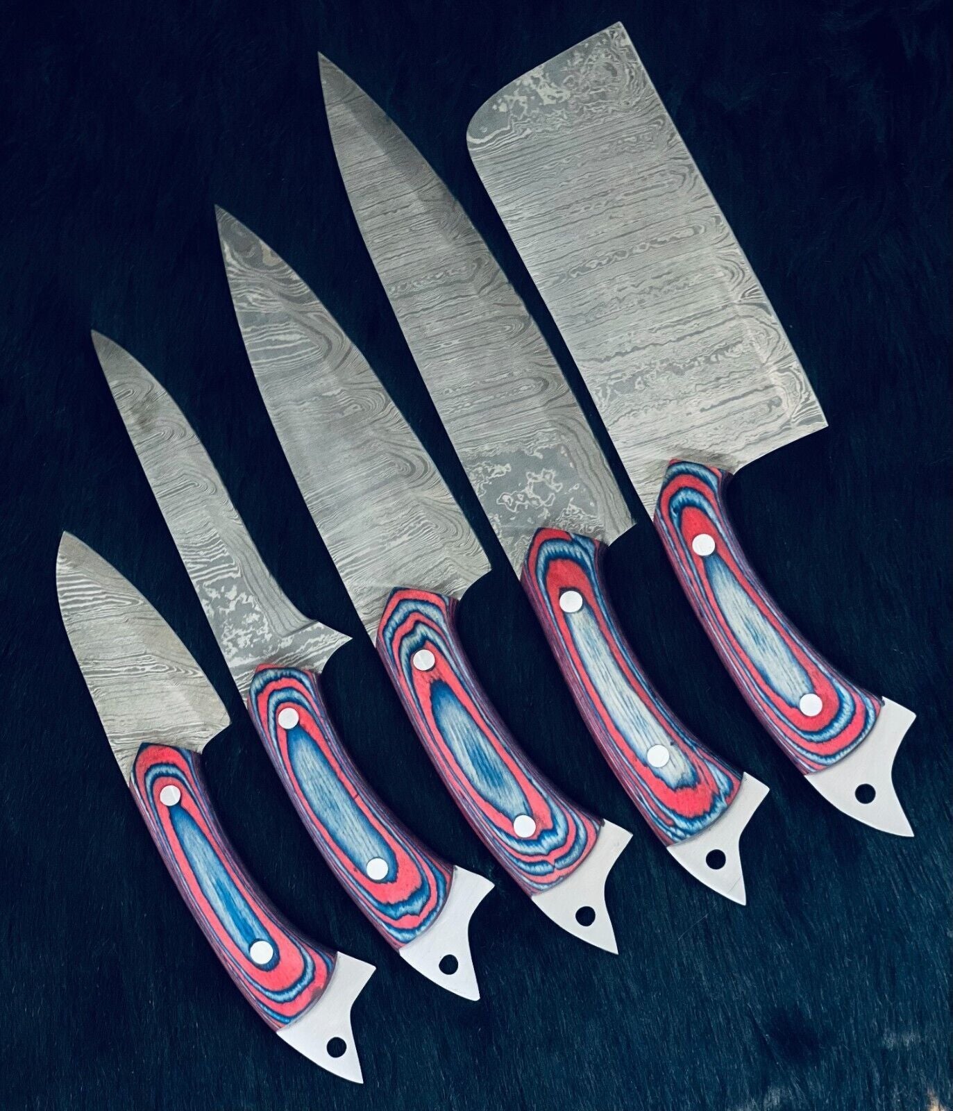 HandForged Damascus Kitchen Knife Set  Twist Pattern Blades 1