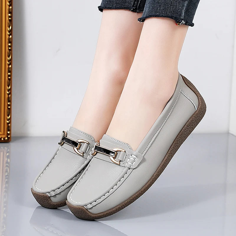 Luxury Designer Women Shoes Leather Loafers Slip On Flat Moccasins  Fashion Sneakers For Women 4