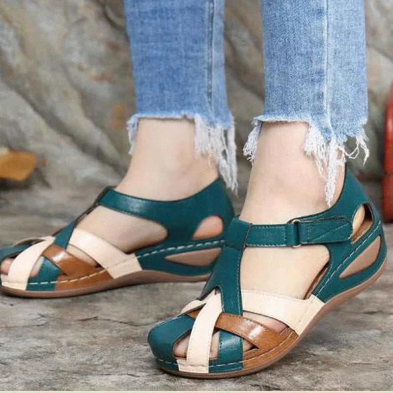 Summer Female Sandals Lightweight Comfortable Shoes With Simple Design For Beach Outdoor  Indoor Ca 1
