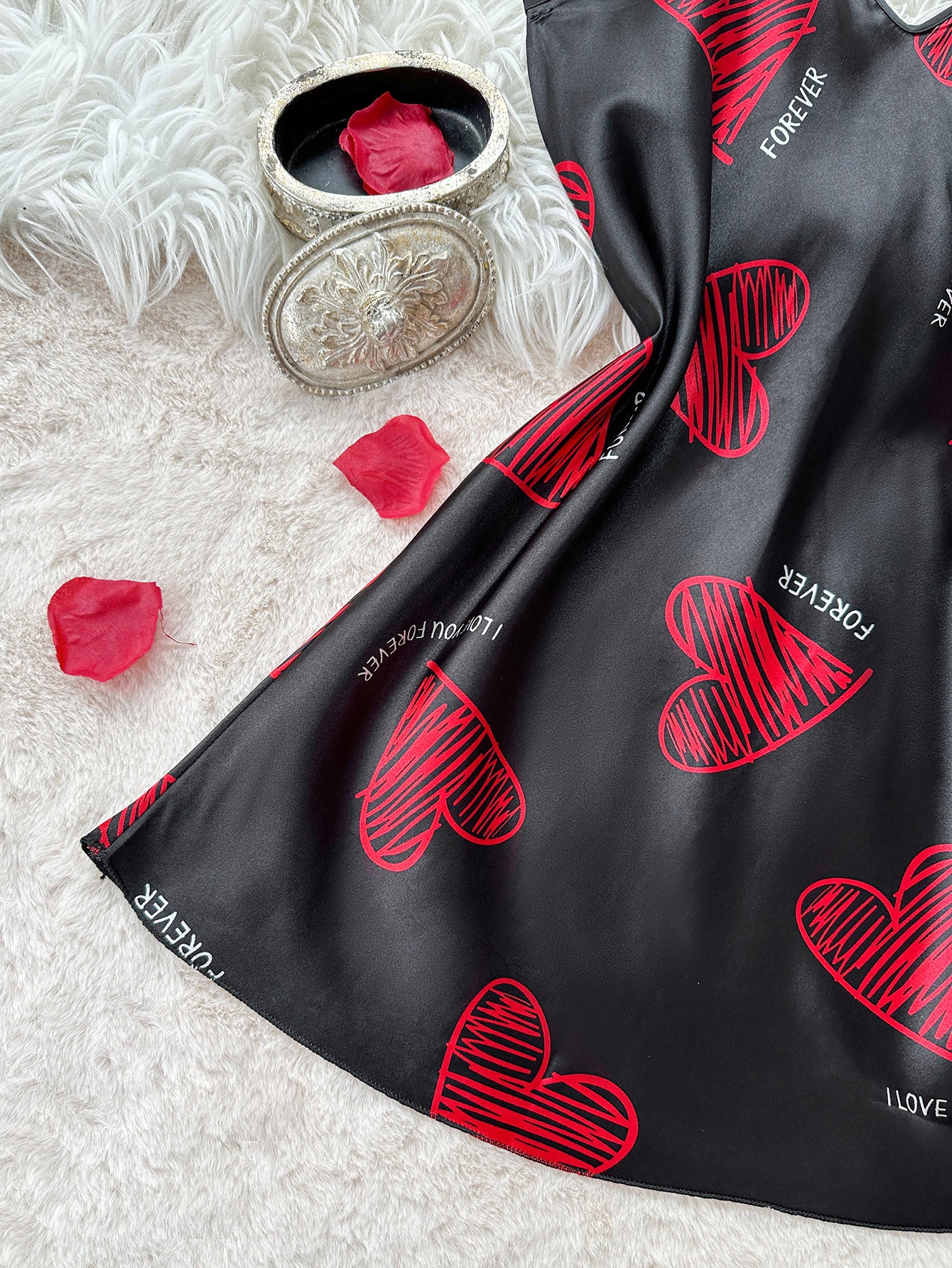 Valentine's Day Satin Slip Nightdress for Women, Red Lip Print V Neck Backless Mini Sleep Dress & Nightwear