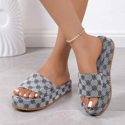 Designer Women Platform Slippers, Outdoor Floral Sandals, Ladies Beach Shoes, Flat Sandals, Women Shoes, Summer Sandal