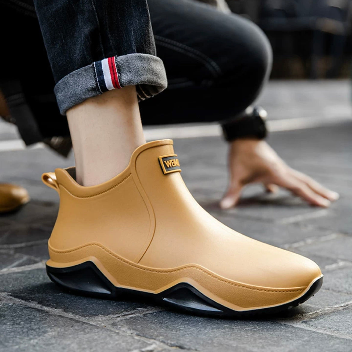 Men  Womens Fashionable Ankle Rain Boots AntiSlip Waterproof Shoes Durable Work Boots For Summer  W 1