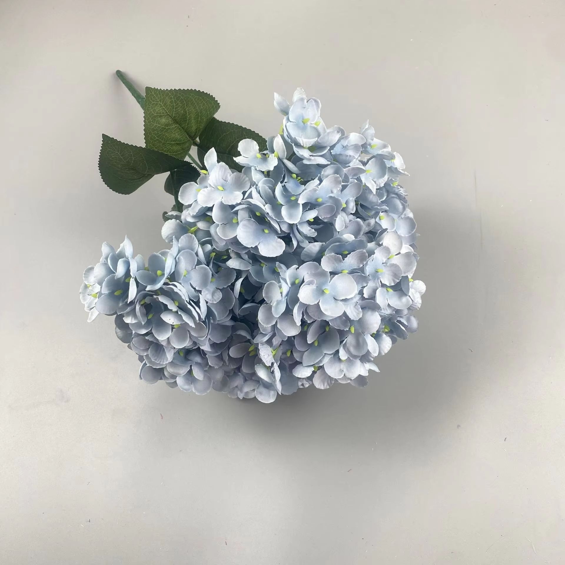 Elegant 5Head Silk Hydrangea Bouquet  Realistic Artificial Flowers For Home Wedding  Party Decor 13