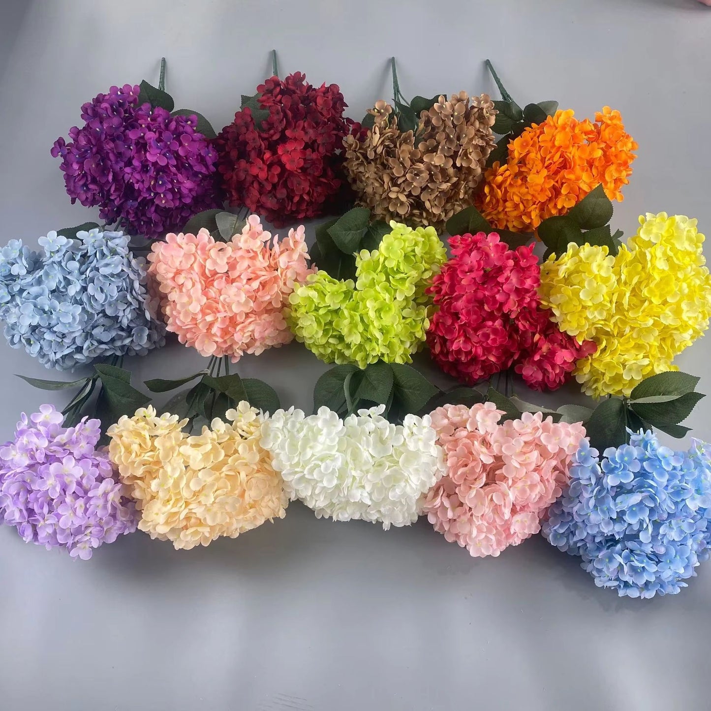 Elegant 5Head Silk Hydrangea Bouquet  Realistic Artificial Flowers For Home Wedding  Party Decor 3