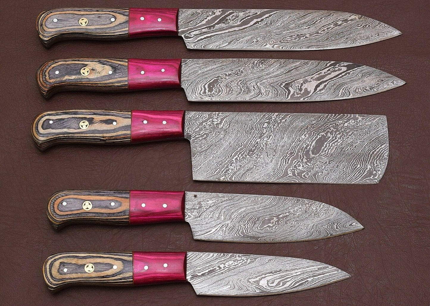 Timeless Craftsmanship – Damascus Steel Chef Knife Set with Wooden Handle