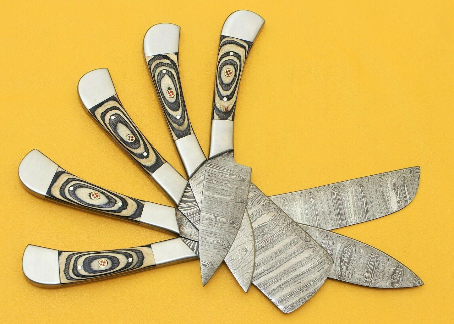 Handmade Damascus Chef Kitchen 5Piece Knife Set With Pakka Wood Handle 1