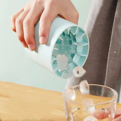 Silicone Round Ice Cube Mold with Ice Bucket