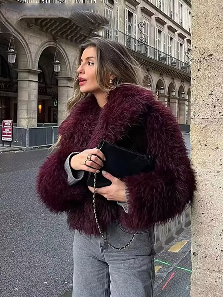 Elegant Women's Faux Fur Coat, Warm Fluffy Jacket, Long Sleeve Lapel Outerwear, Loose High Street Fashion for Autumn