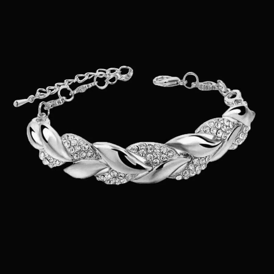 Gold Leaf Crystal Pendant Bracelet With Adjustable Chain 2