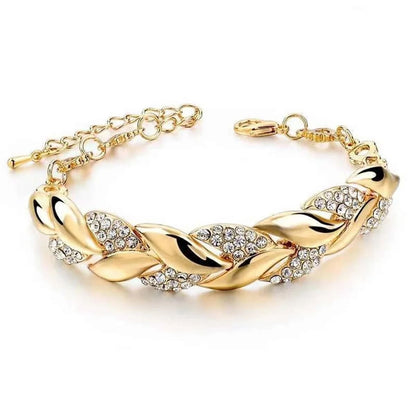Gold Leaf Crystal Pendant Bracelet With Adjustable Chain 6
