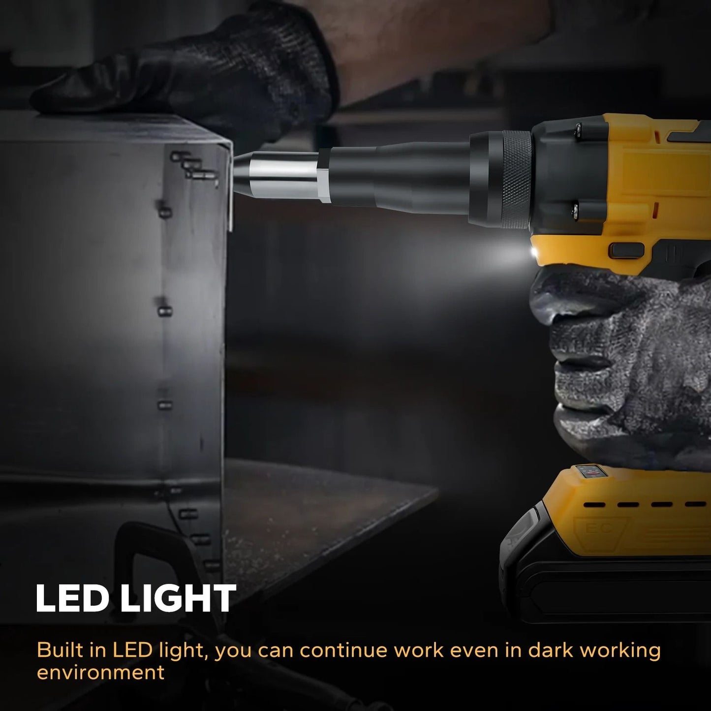 Brushless Electric Rivet Gun With LED Light 2448mm Battery Not Included 3