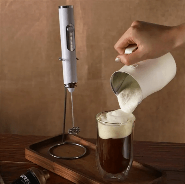 Wireless Handheld Milk Frother With Double Whisk And Three Speed Control 1