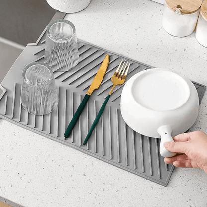 Silicone Drain Mat For Bar Sink And Kitchen Utensils 1