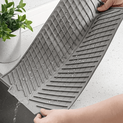 Silicone Drain Mat For Bar Sink And Kitchen Utensils 3