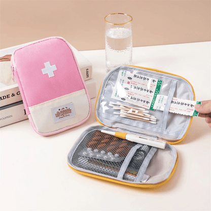 Portable First Aid Bag Small Travel Emergency Medicine Storage Kit 1