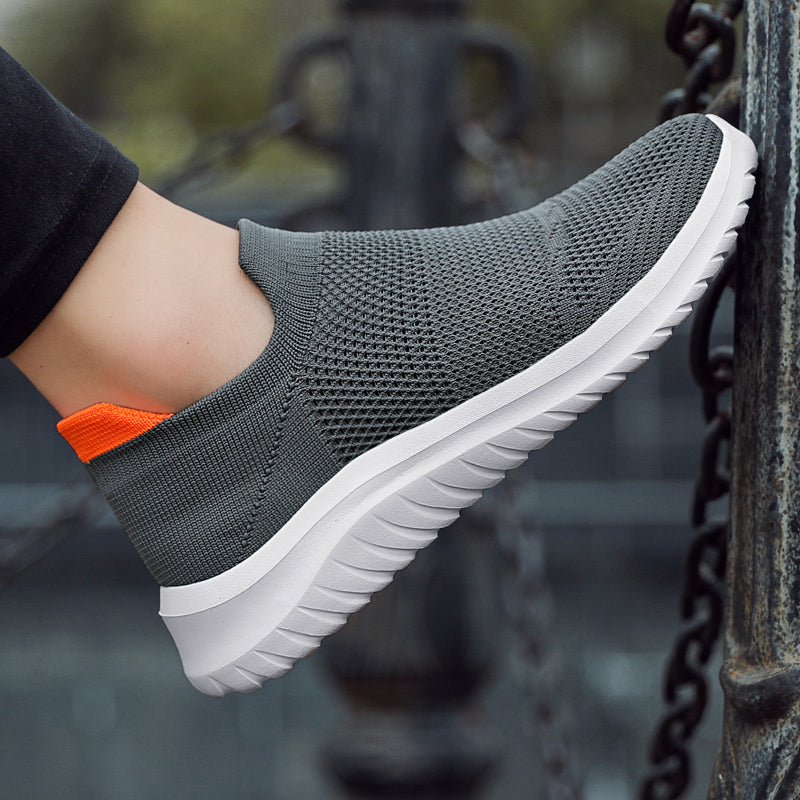 Lightweight Unisex SlipOn Sneakers Soft Sole Running Shoes For Men  Women Casual Walking Loafers 5