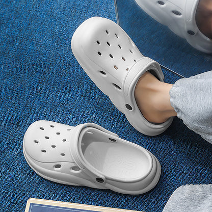 EVA Clogs Hot Sale Couple Sandals For Beach  Summer Lightweight Casual Shoes For Men  Women 2