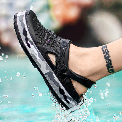 Lightweight Clogs Men Sandals Outdoor Casual Shoes Soft Sole Garden  Beach Slides For Summer Comfor 4