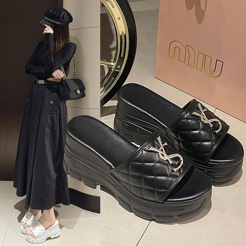 Designer Women Sandals Summer Platform Slippers With Fashion Letters NonSlip Casual Ladies Shoes Sa 1