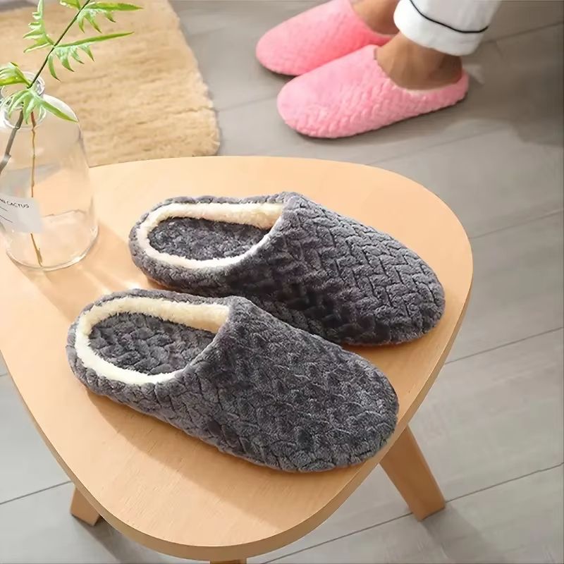Unisex Fluffy Home Slippers  Soft Lightweight AntiSlip Indoor Slides For Autumn  Winter 1