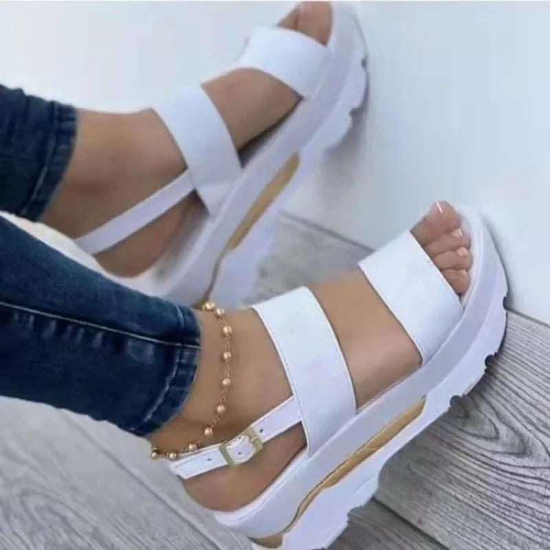 Trendy Women Summer Platform Sandals, Buckle Strap Open Toe Thick Sole Punk Ladies Flats for Beach & Casual Wear