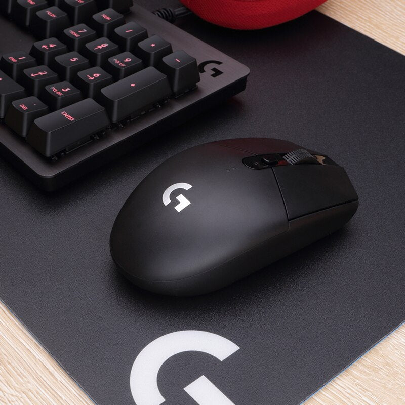 RGB Wireless Mouse, Logitech Lightspeed Gaming Mouse, 6 Programmable Buttons,, Long Battery, USB Wireless Mouse