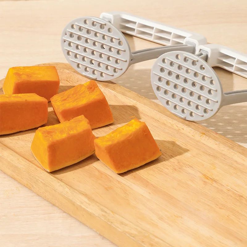 Manual Potato Masher Durable Potato Ricer NonSlip Handle Fruit Juicer Kitchen Gadgets Vegetable Mas 2