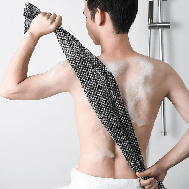 SilkyScrub Japanese Exfoliating Nylon Bath Towel For Deep Cleansing And Smooth Skin 2