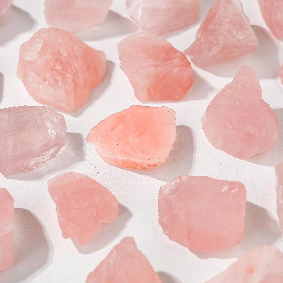 Natural Raw Rose Quartz Stones For Home And Garden Decor 3