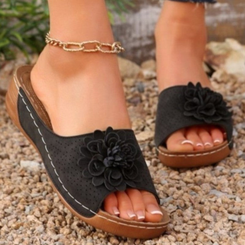 Trendy Woman Sandals Shoes For Summer Parties SlipOn Wedge Platform Ladies Shoes  Female Slippers 2