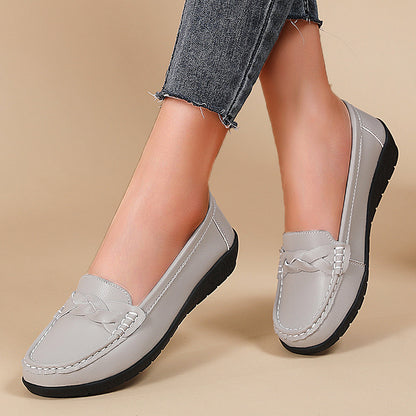 Comfortable Womens Loafers And Flats SlipOn Casual Outdoor Nurse Shoes Stylish Moccasins For Plus S 2