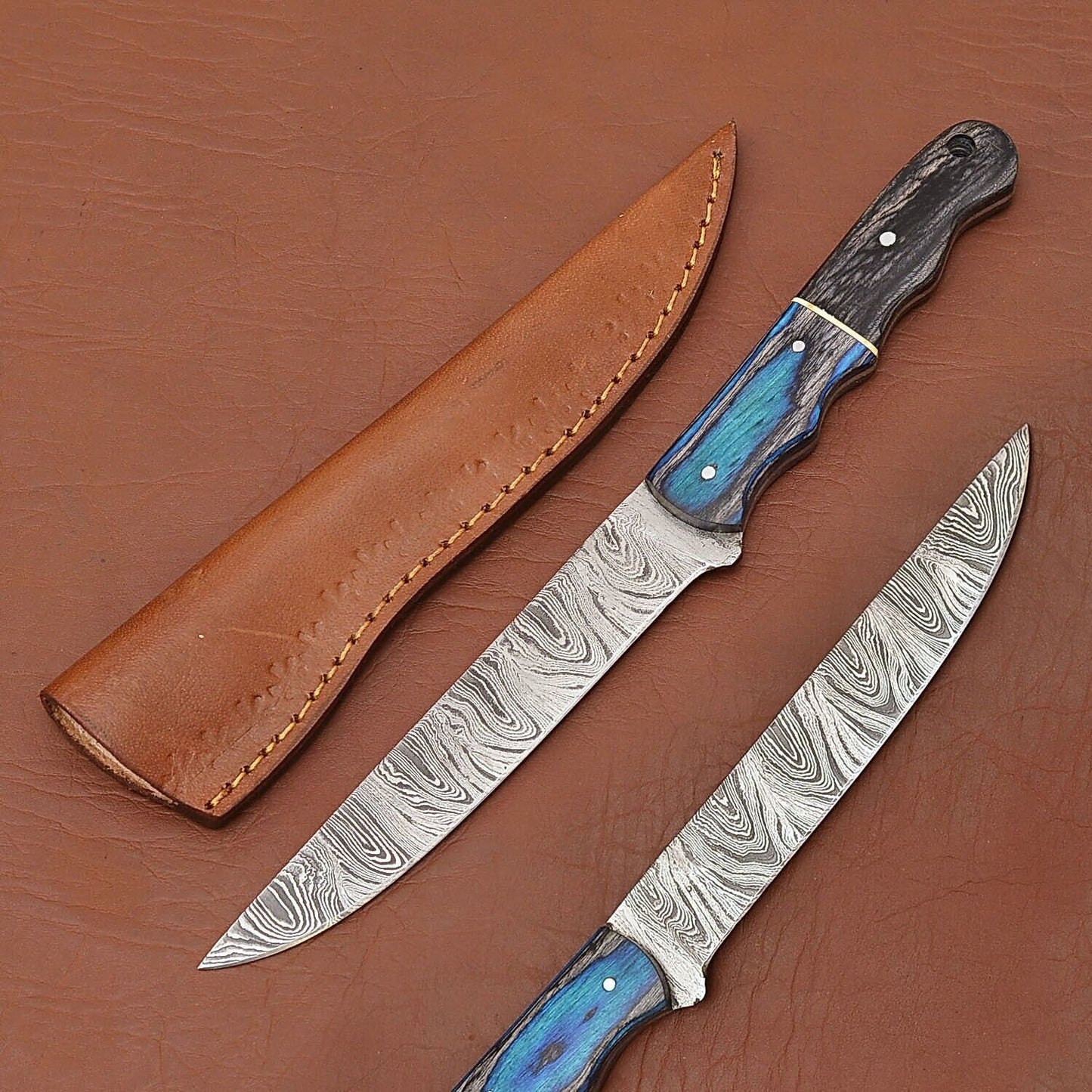 Handcrafted Damascus Steel Chef Knife – Premium Wooden Handle Design