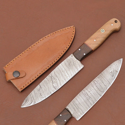 Handmade Damascus Steel Chef Knife – Wooden Handle & Leather Sheath Kitchen Knife