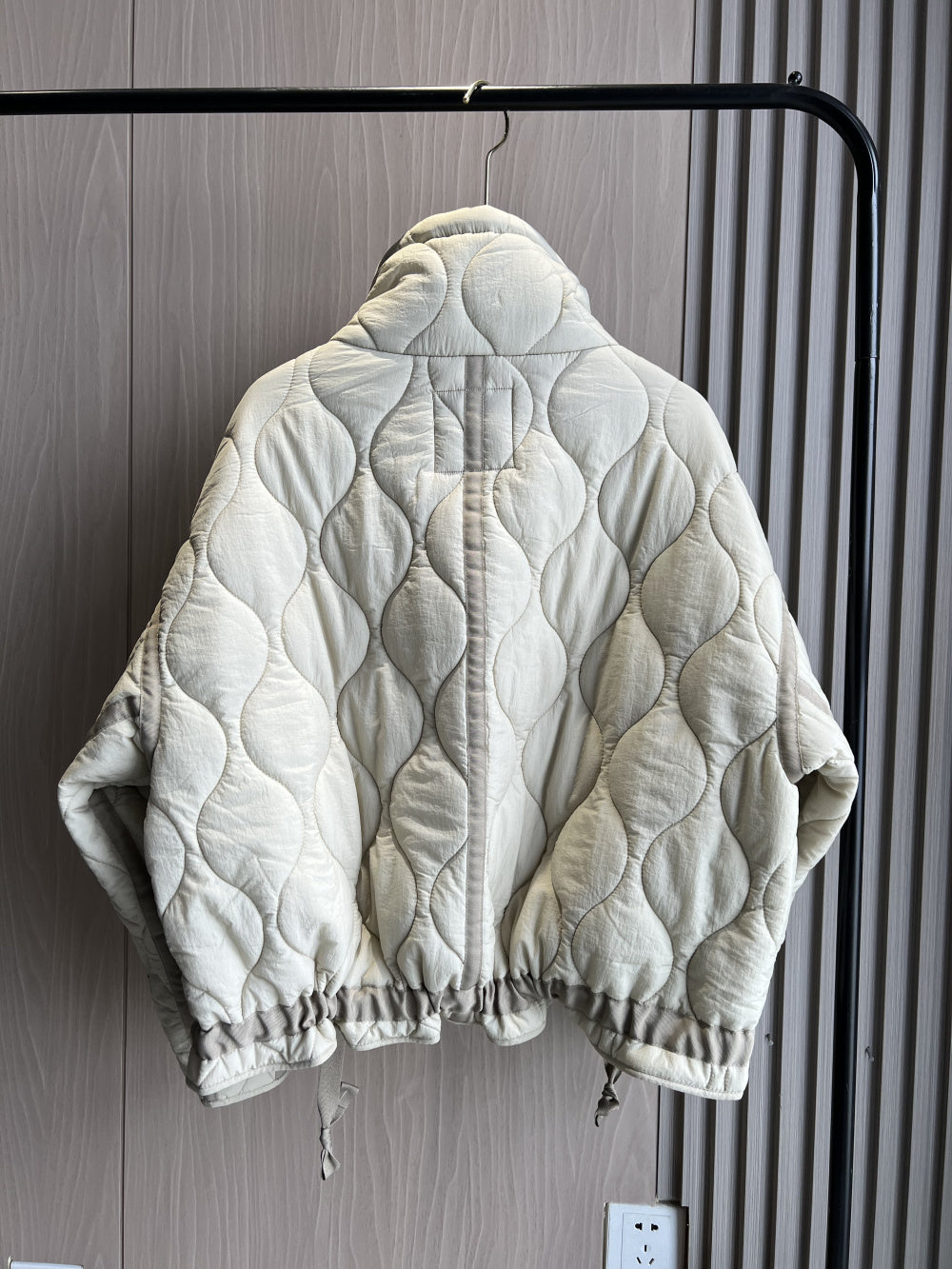 Quilted Jacket For Women Beige Cotton Coat With Drawstring Ties High Neck Pocket Clip 3