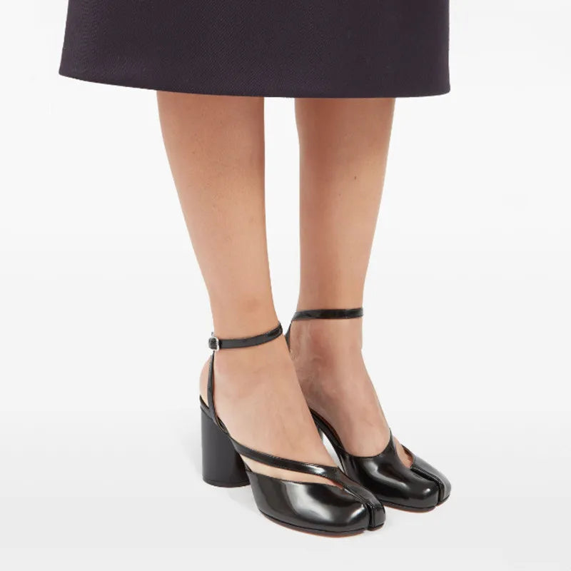 Elegant Designer Split Toe Patent Leather Chunk Heeled Sandals Womens Fashion Buckle Pumps  Mary Ja 3
