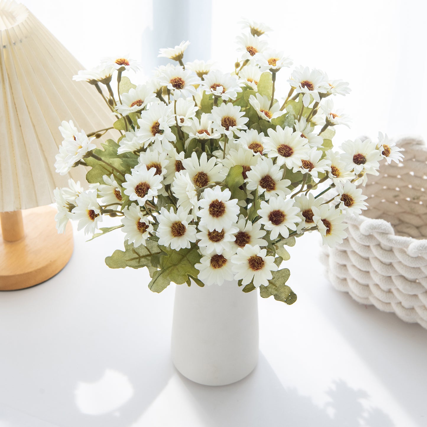 Artificial Plastic Daisy Flowers, Centerpieces, Fake Plant Wedding Decor, Room and Home Party Gifts, Handheld Festival B