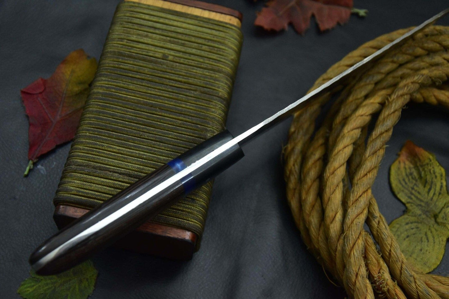 Forged Damascus Steel Chef Knife  Durable Walnut Handle 3
