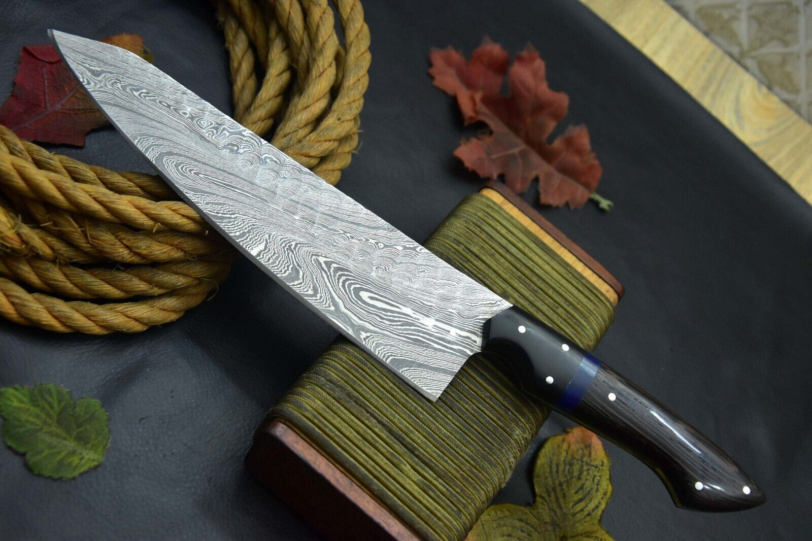Forged Damascus Steel Chef Knife  Durable Walnut Handle 1