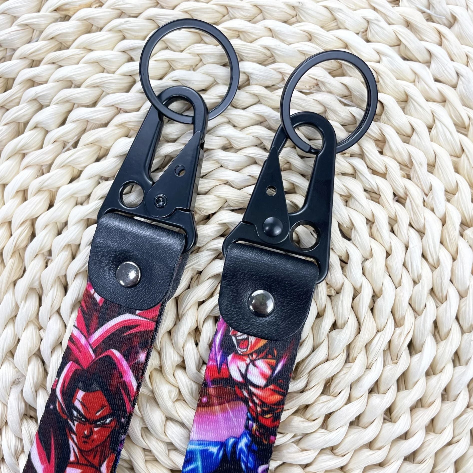 Dragon Ball Eagle Beak Keychain With Short Lanyard 5
