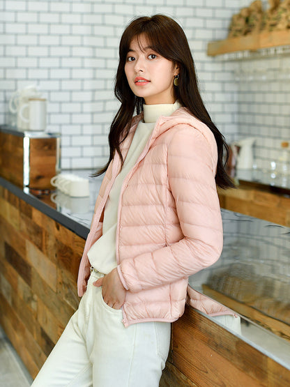 New 2023 Fashion Puffer Jacket, Women Ultra Lightweight, Hooded Short Coat, Wind Resistant and Breathable