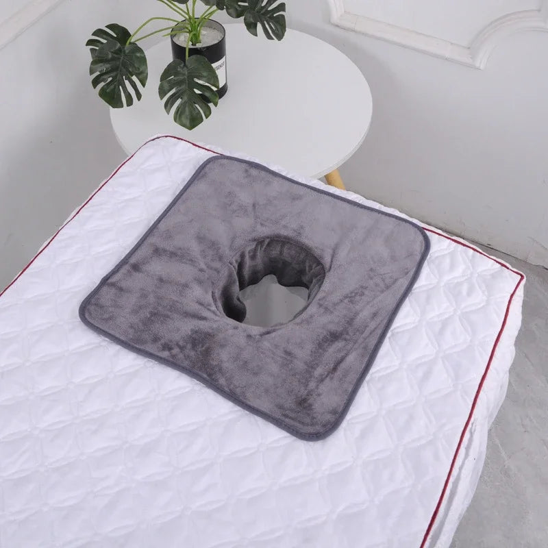 SPA Massage Bedspread Towel, Velvet Thickened Beauty Massage Table, Face Towel with Breath Hole
