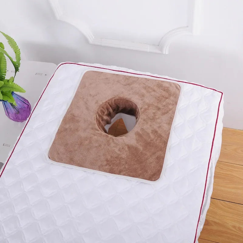 SPA Massage Bedspread Towel, Velvet Thickened Beauty Massage Table, Face Towel with Breath Hole