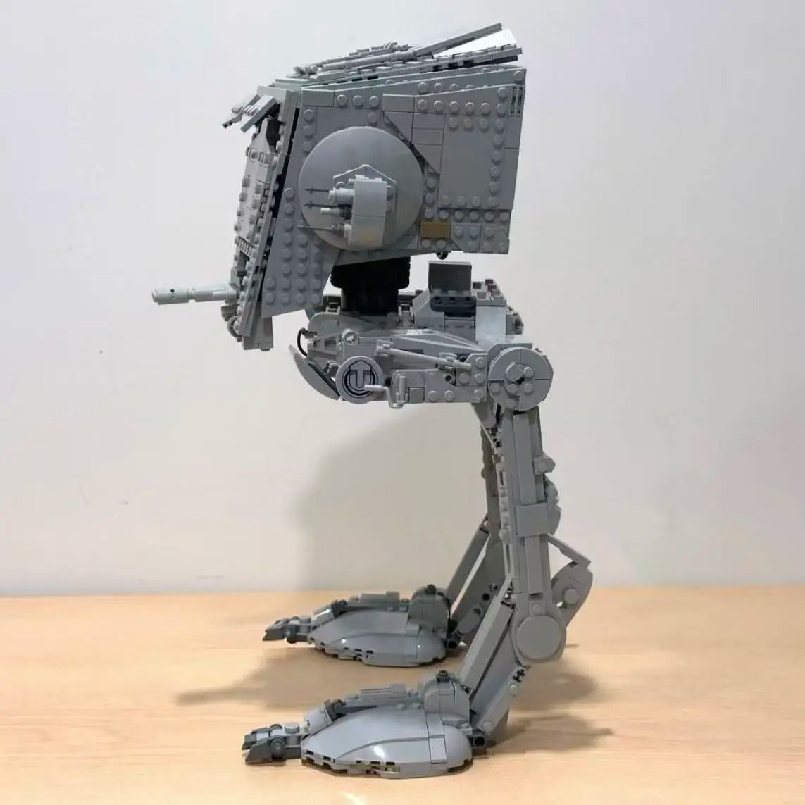 Galaxy UCS ATST Model Building Blocks Set Creative Brick Toy For Kids And Adults 2