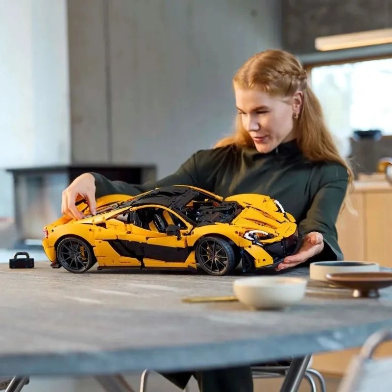 Super Racing Car Model Building Blocks 1 8 Scale 3893PCS Technical Assembly Set 1