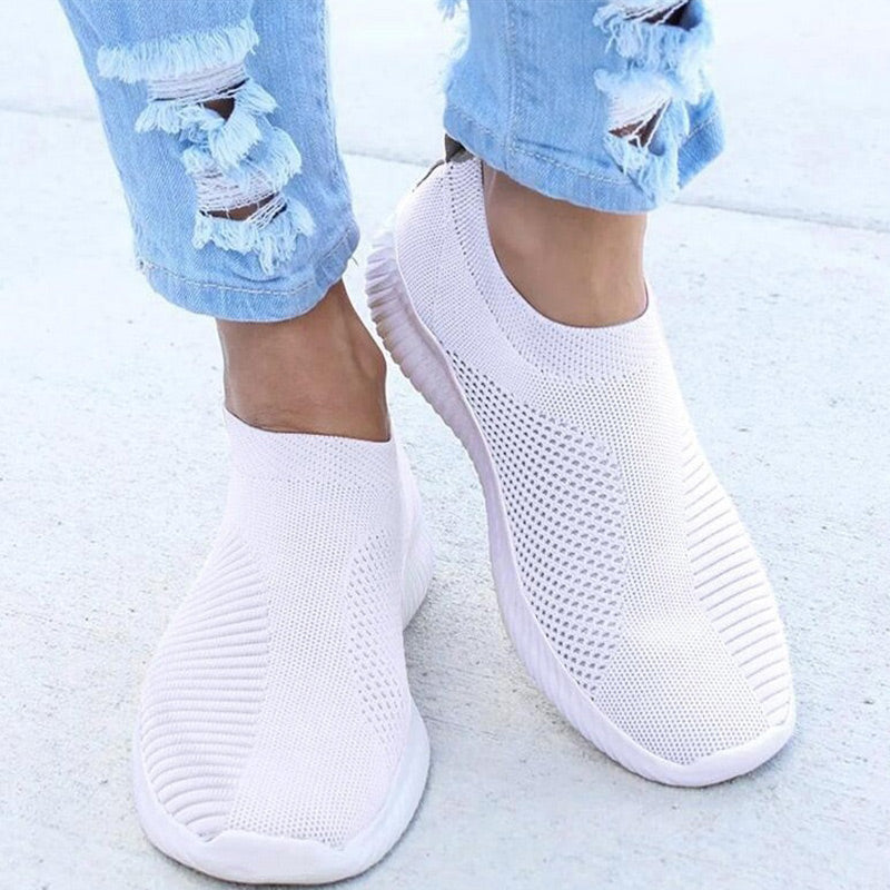 Lightweight Women Slip On White Sneakers, Casual Flat Shoes for Summer & Autumn Comfort, Stylish Basket Flats